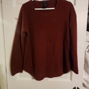 Rib-Detail Crewneck Sweater in Rust